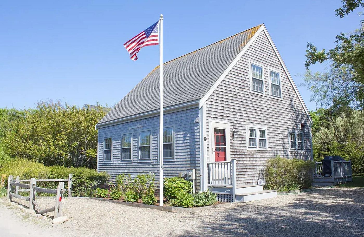 2 Saratoga Lane Nantucket MA