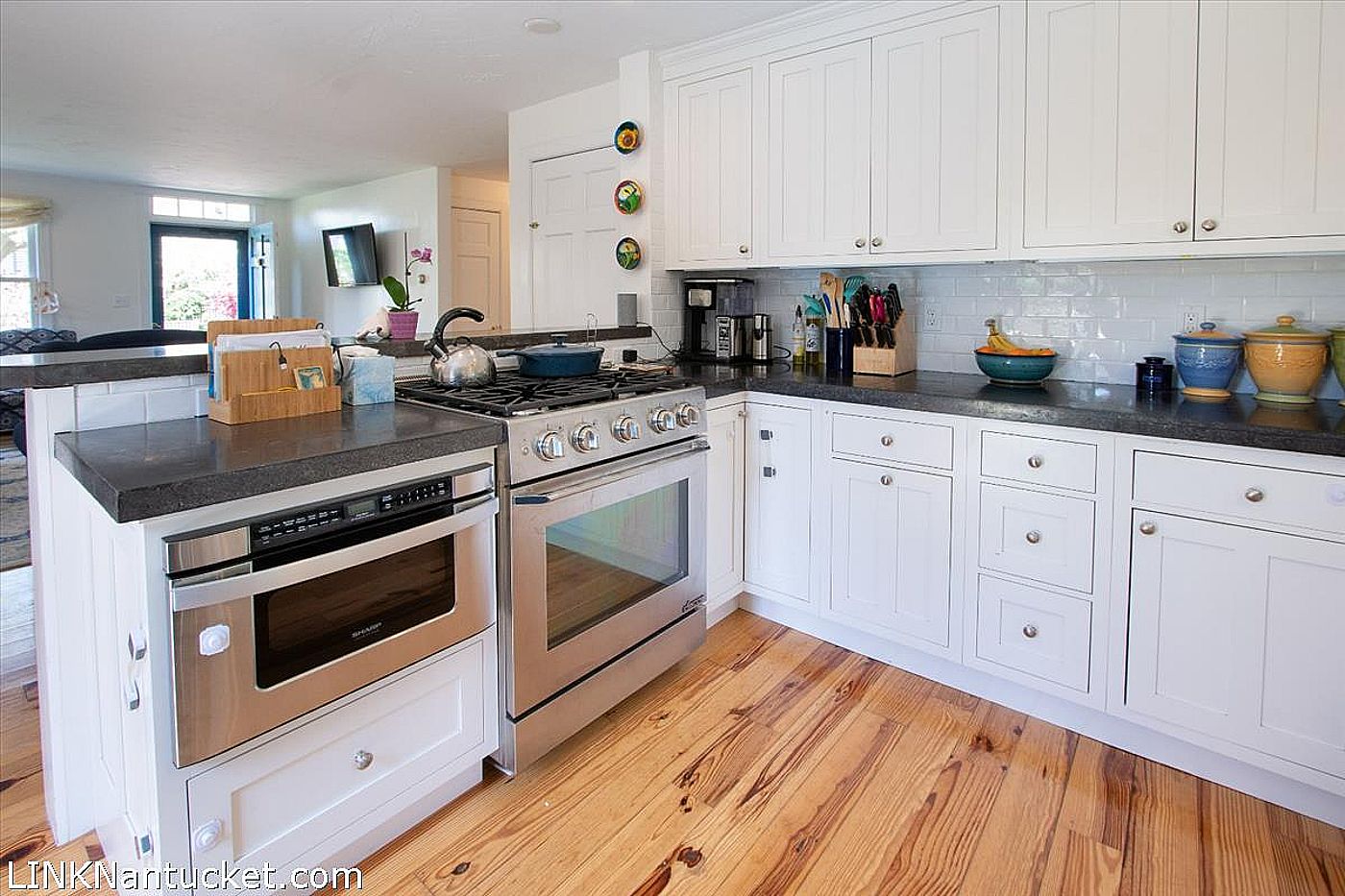 9 Goldfinch Drive Nantucket MA