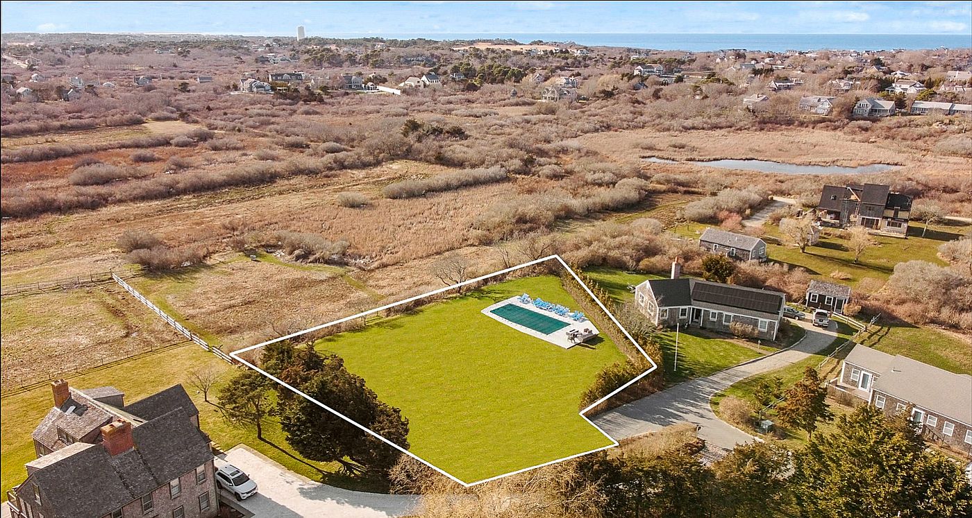 18 Meadow Lane Nantucket MA