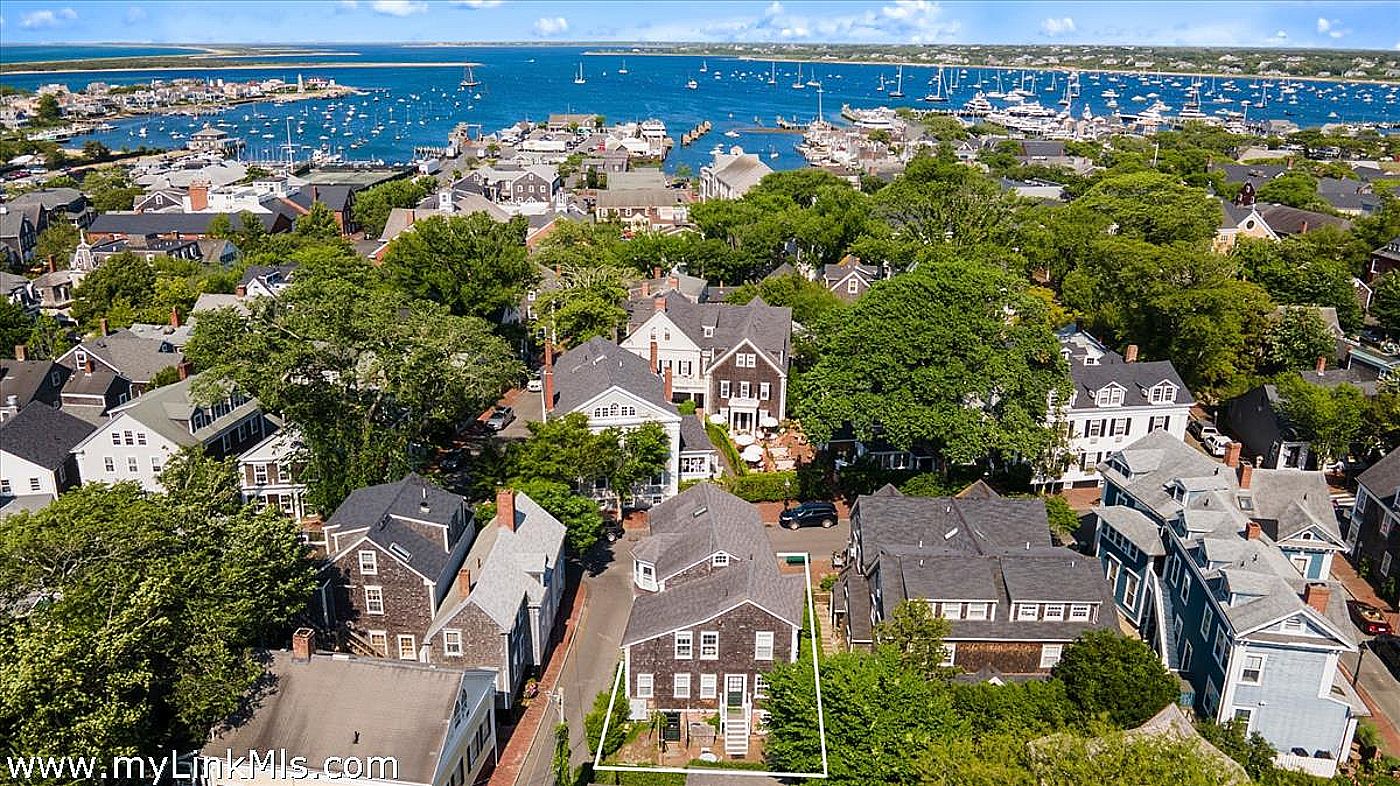 34 Center Street Nantucket MA