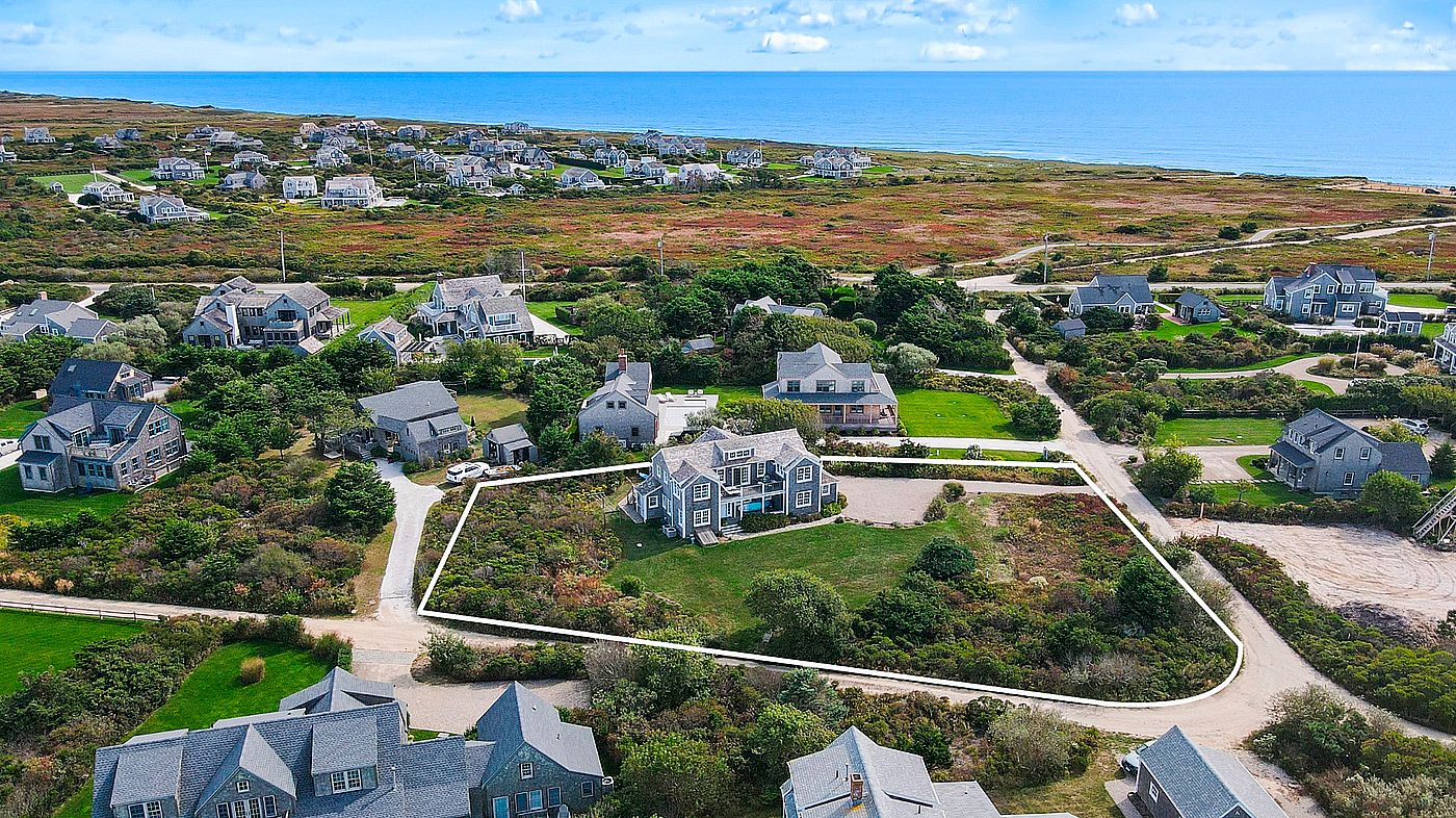 5 Tautemo Way Nantucket MA