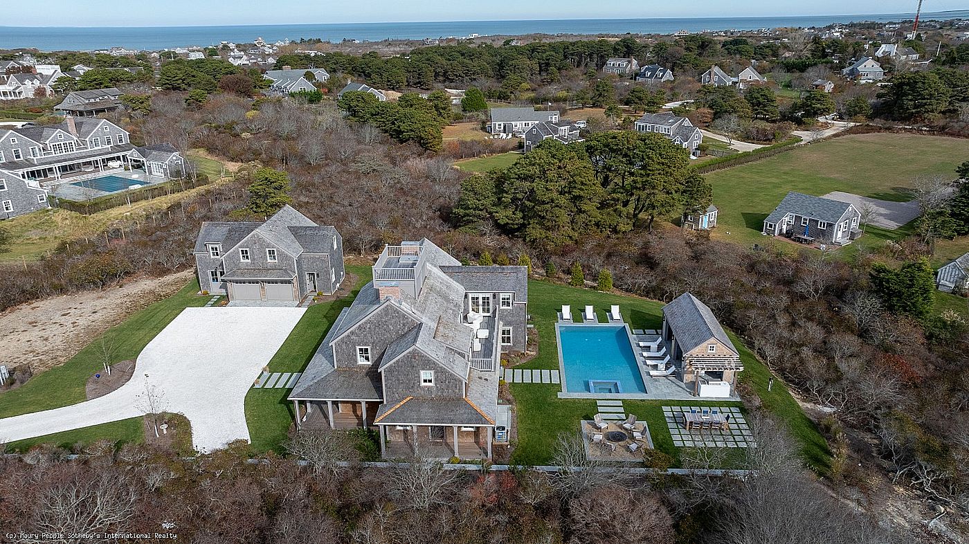 20 Bishops Rise Nantucket MA