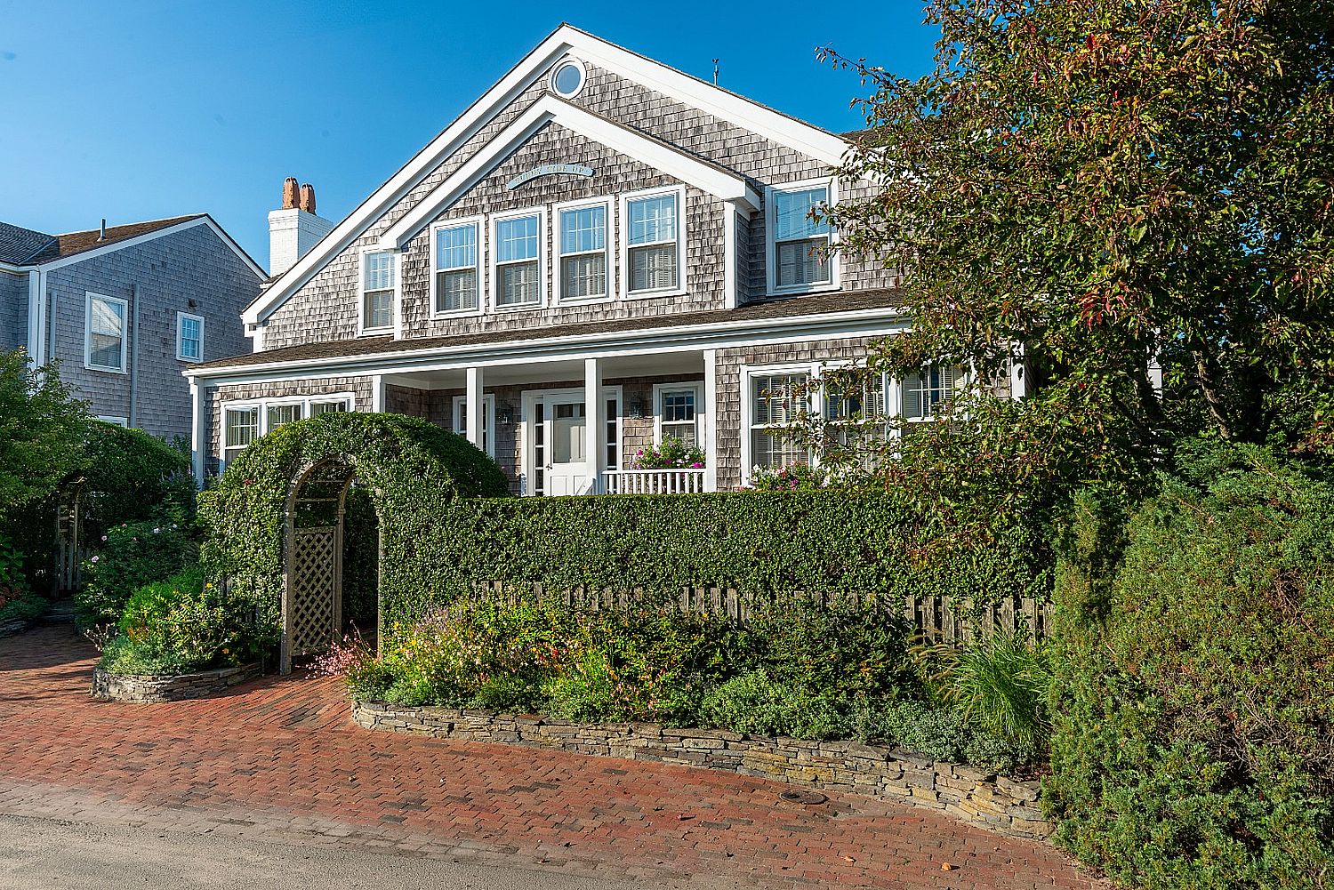 47 Hulbert Avenue, Nantucket, MA Home for Sale