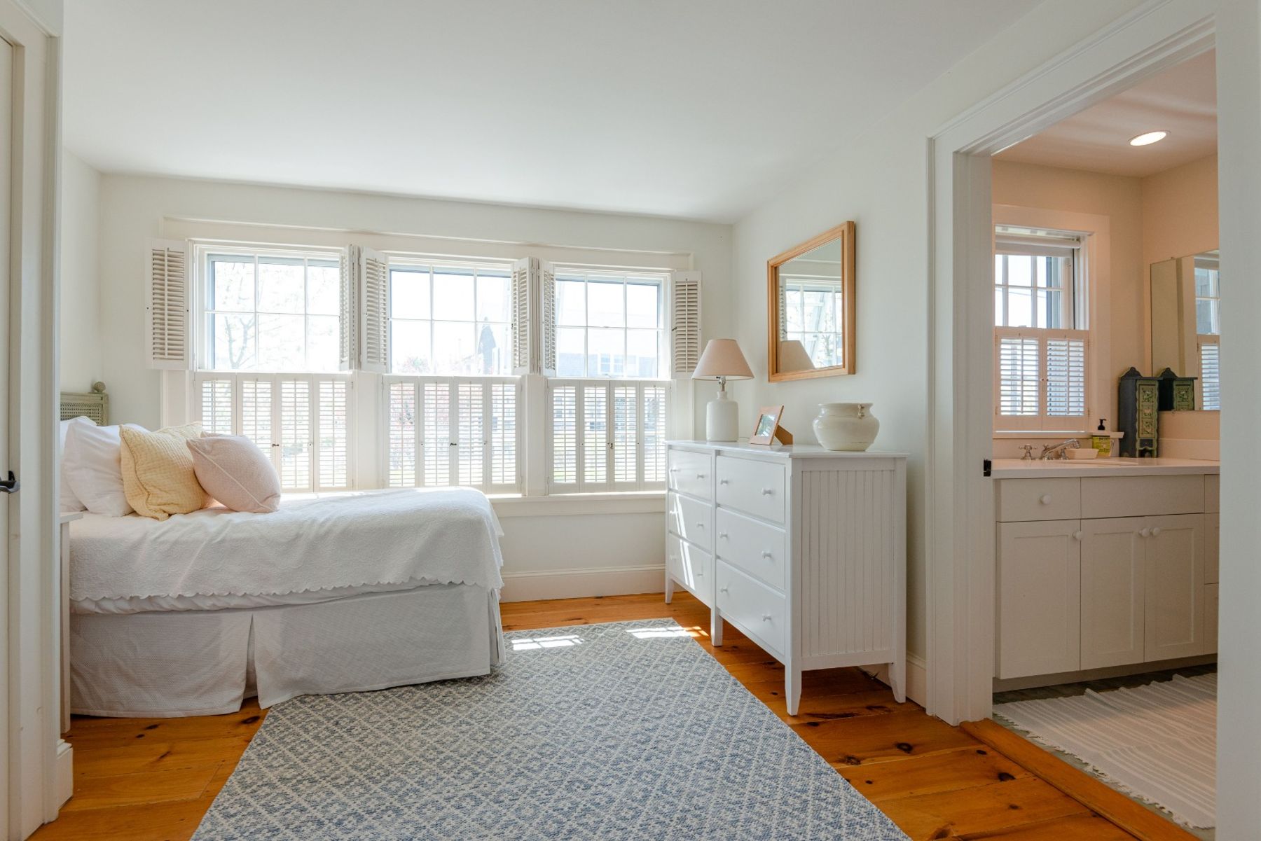 47 Hulbert Avenue, Nantucket, MA Home for Sale