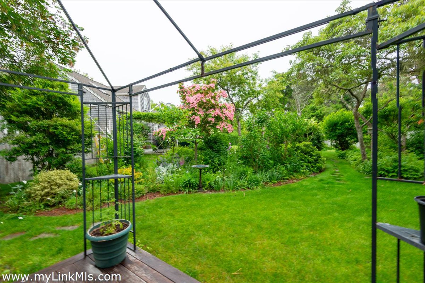 12 & 13 Shimmo Pond Road