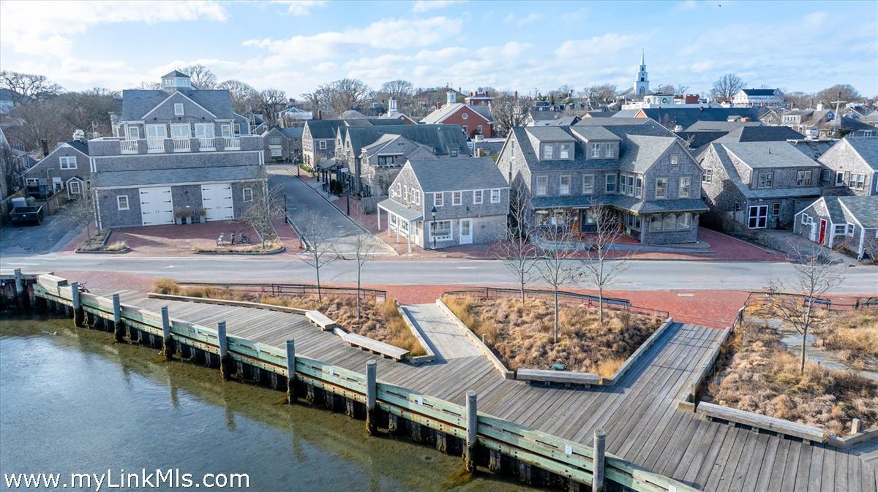 26 Easy Street Unit 2