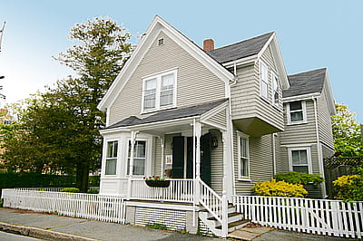14 Pleasant Street