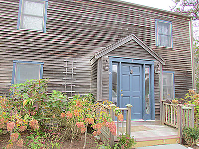 18 Pine Grove Road