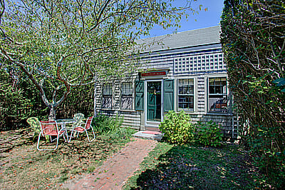 8 South Beach Street