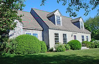 11 Mizzenmast Road