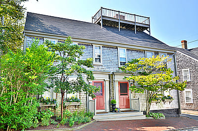76 Center Street