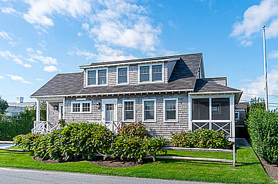 26 Willard Street