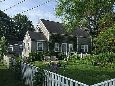 10 Beaver Street