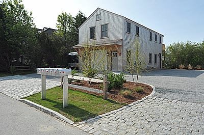 5 Salros Road