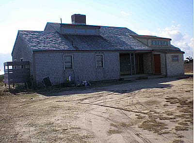 8 Caroline Way