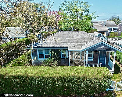 18 West Sankaty Road