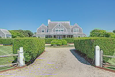 13 Irving Street