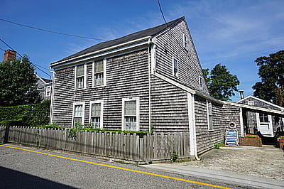 3 Beaver Street