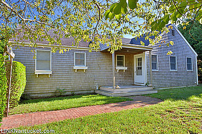 14 Lewis Court