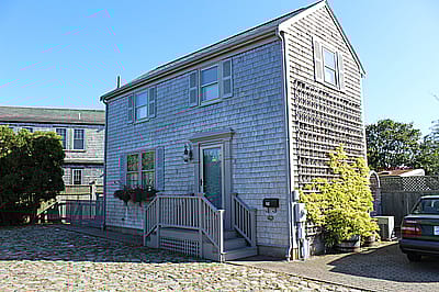 16 Sparks Avenue