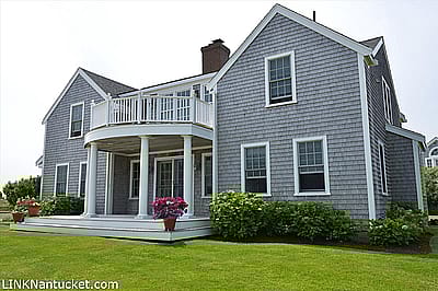 2 Saccacha Avenue