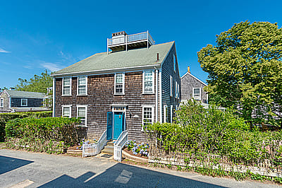 4 Traders Lane