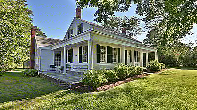 28 Main Street