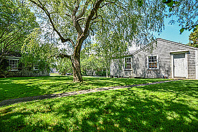 21B Vestal Street