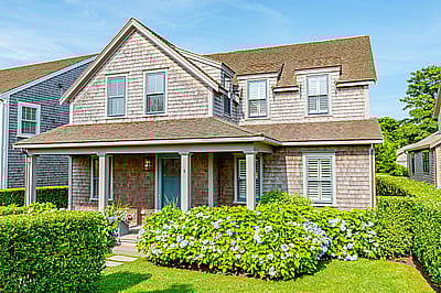 6 Winn Street