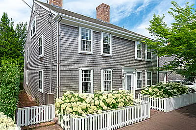 15 Pleasant Street