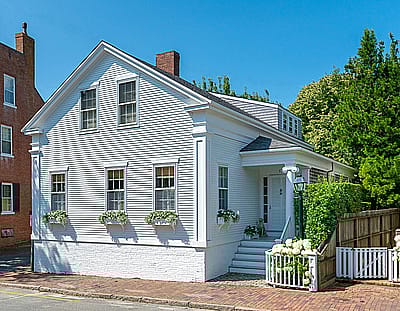 17 Pleasant Street