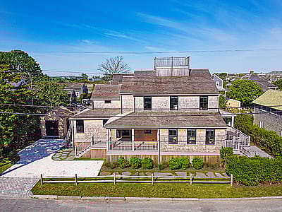 7 Walsh Street