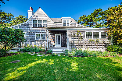 8 Sheep Commons Lane