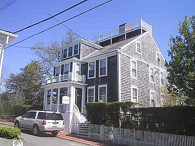 9 Cliff Road