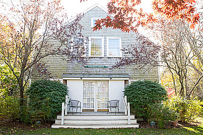 8 Meadow View Drive