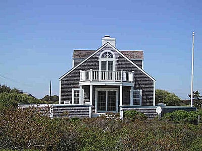 40 Nobadeer Avenue