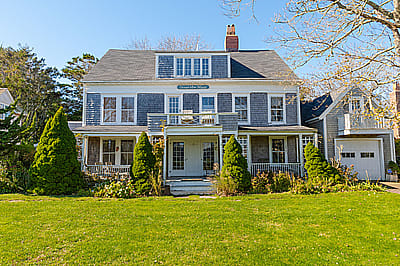 3 Grand Avenue