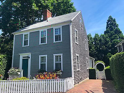 28A Pleasant Street