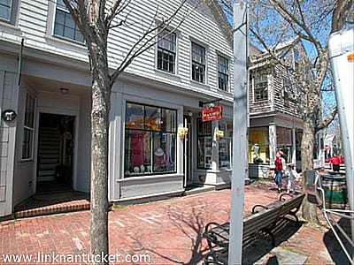 19 Main Street