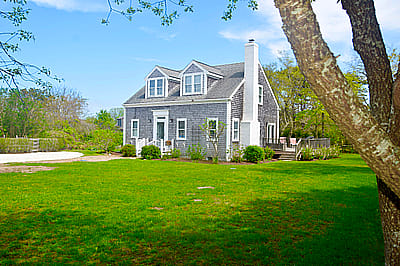 50 Hummock Pond Road