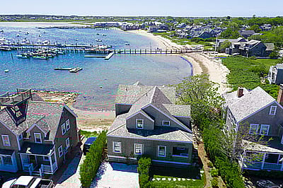 13 Commercial Street (Wharf)