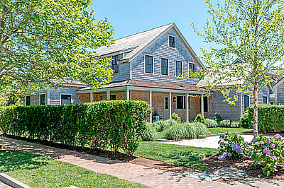 12 Wood Lily Road