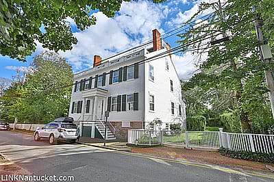 28 India Street