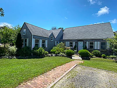 12 Pine Grove Road