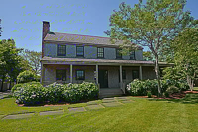 4 Manchester Circle