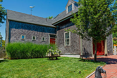 84 Center Street