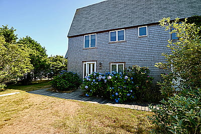 10 Arkansas Avenue