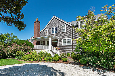 2 Sandwich Road