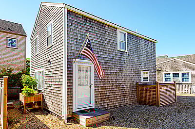 3C Sun Island Road