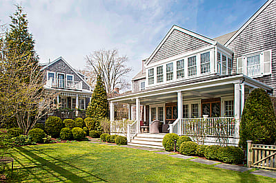 1 Twin Street